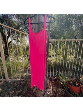 Gaze Women's Medium Hot Pink Square Neck Tank Midi Dress
